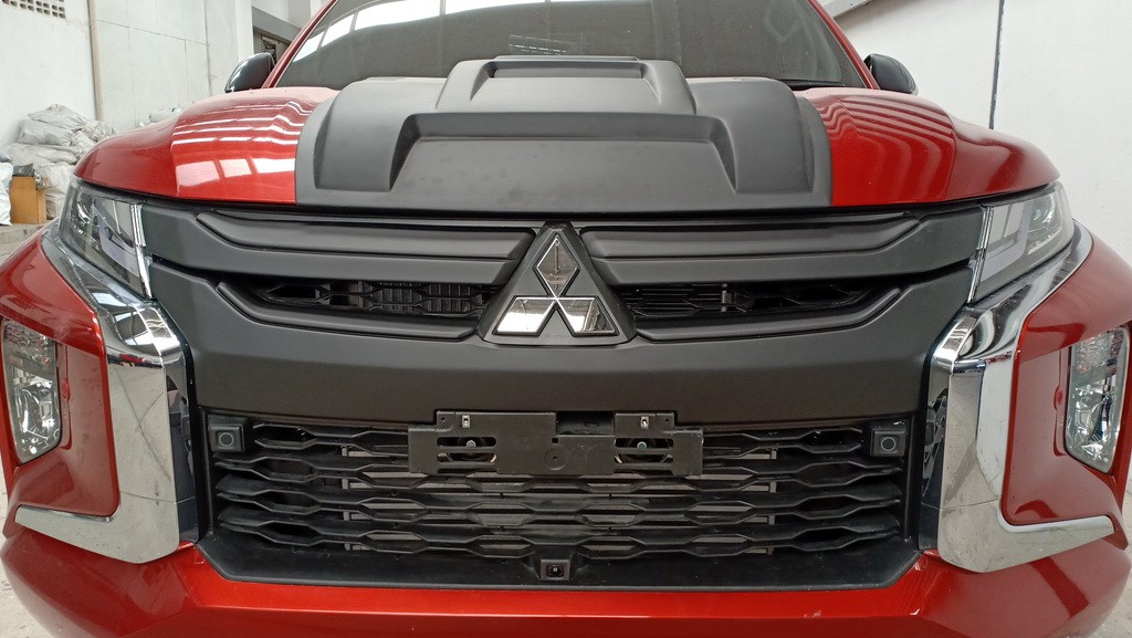 ครอบกระจังหน้า (3 ชิ้น)