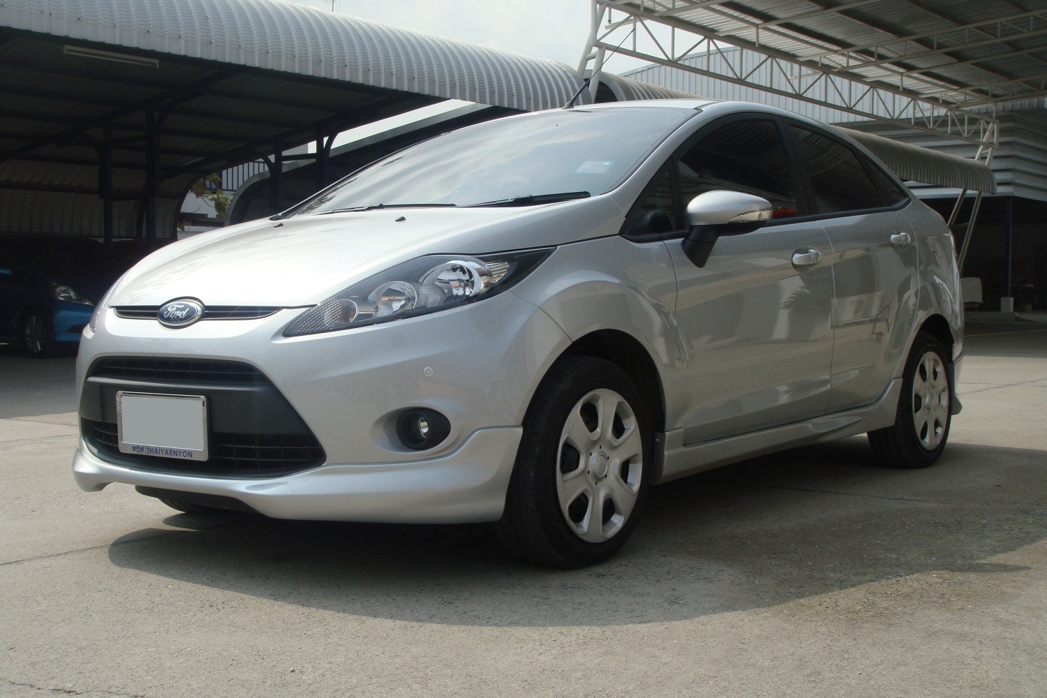 ชุดแต่งรอบคัน ทรงห้าง (4 ชิ้น) ปี 2010-2013