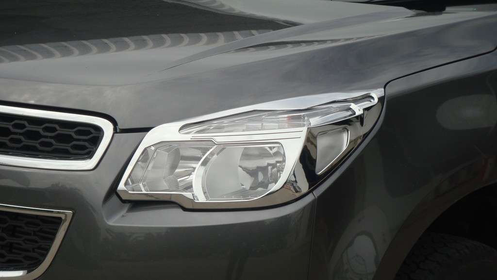 ครอบไฟ (หน้า)