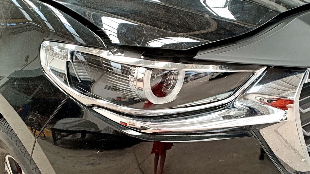 ครอบไฟ (หน้า)