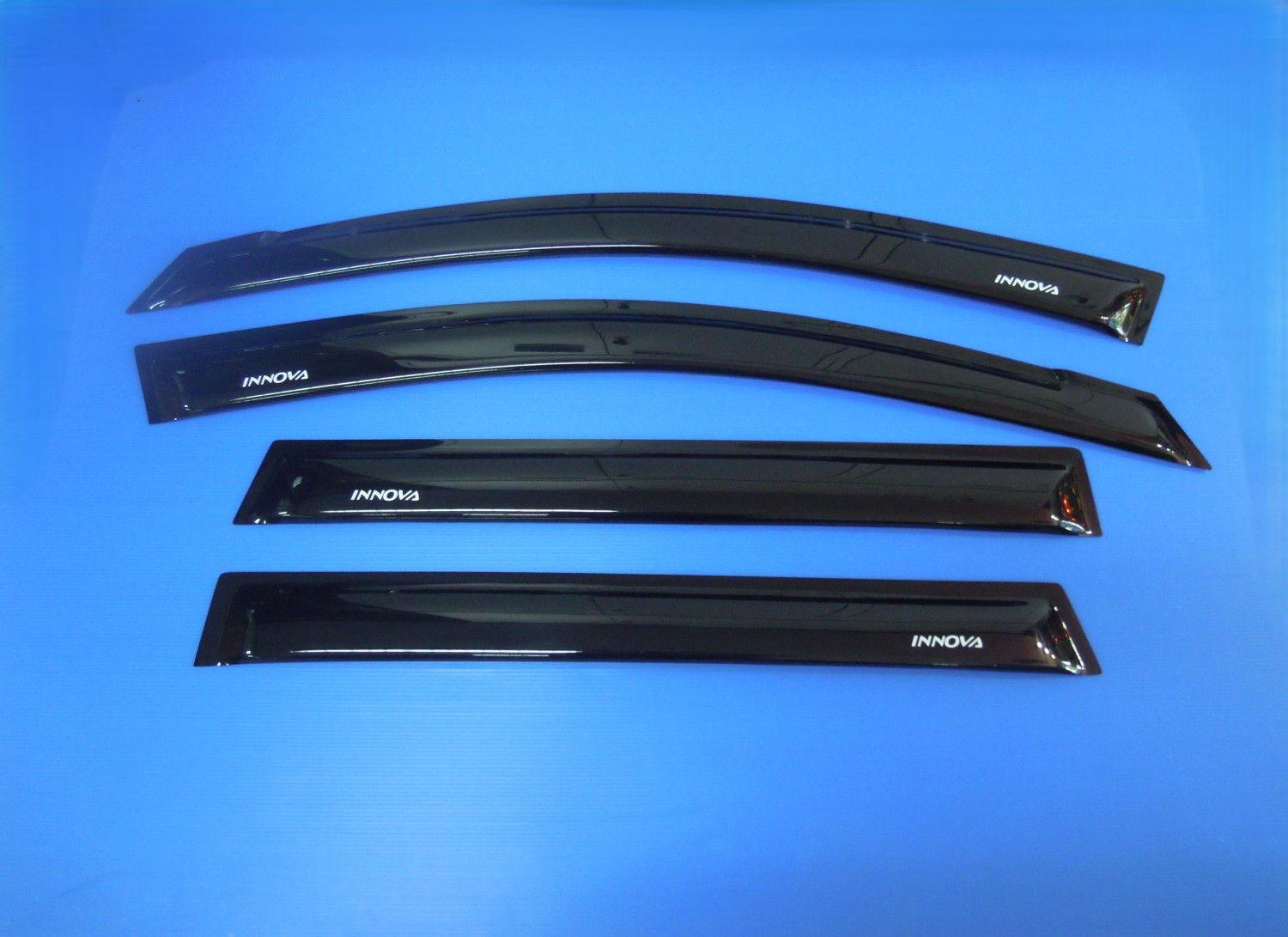 กันสาดประตู