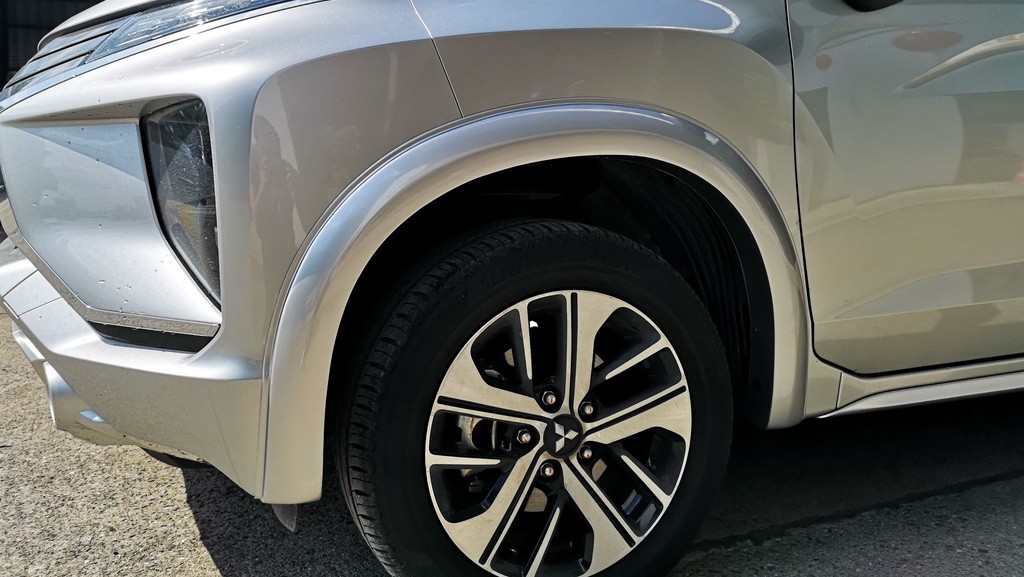 คิ้วล้อ (6 ชิ้น) 3 นิ้ว