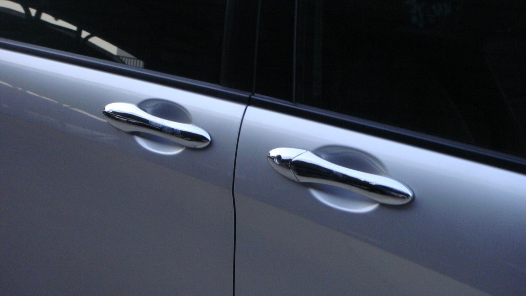 ครอบมือจับประตู