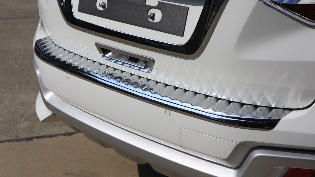 กันรอยท้าย