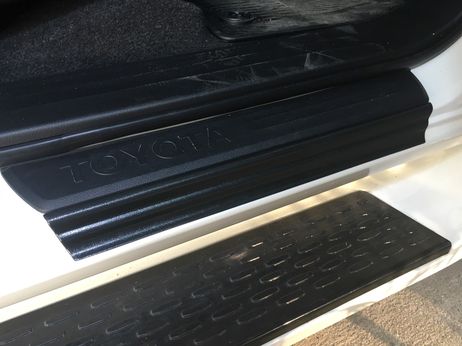 กันรอยชายประตู