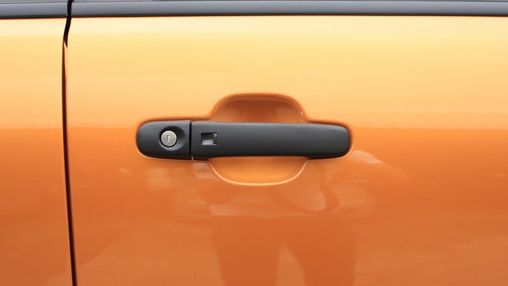 ครอบมือจับประตู