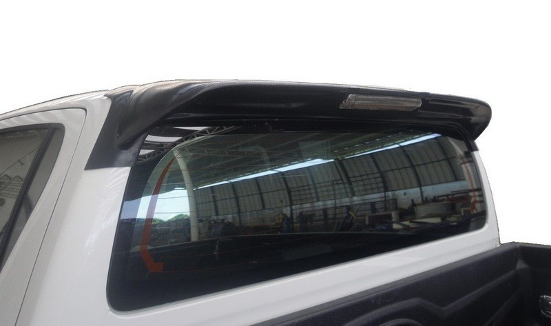 สปอยเลอร์ (หลัง) มีไฟเบรค