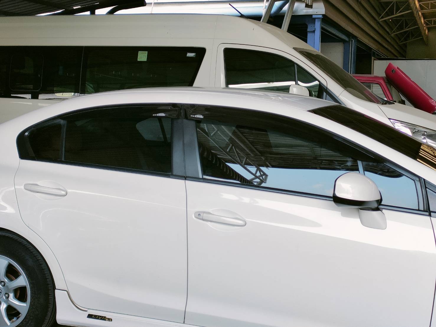 กันสาดประตู