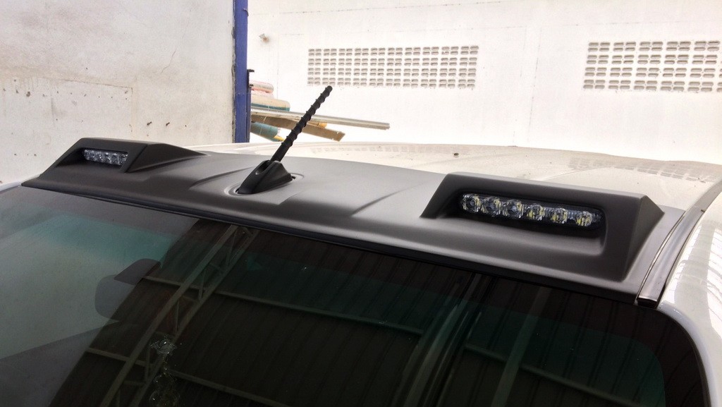 แก๊บหน้าหลังคา (มีไฟ)