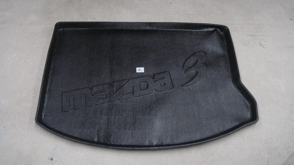 ถาดวางของท้ายรถ