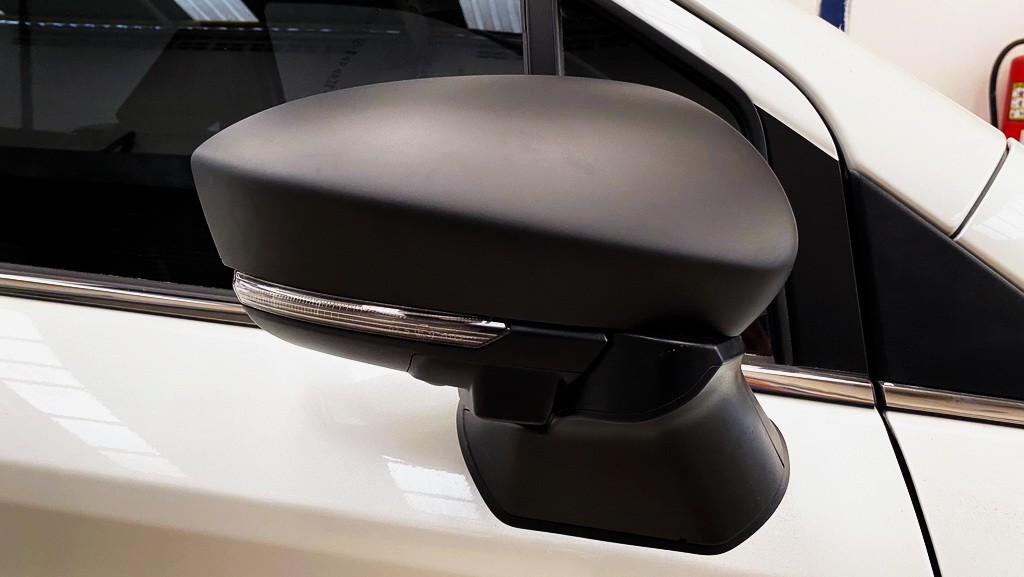 ครอบกระจกมองข้าง