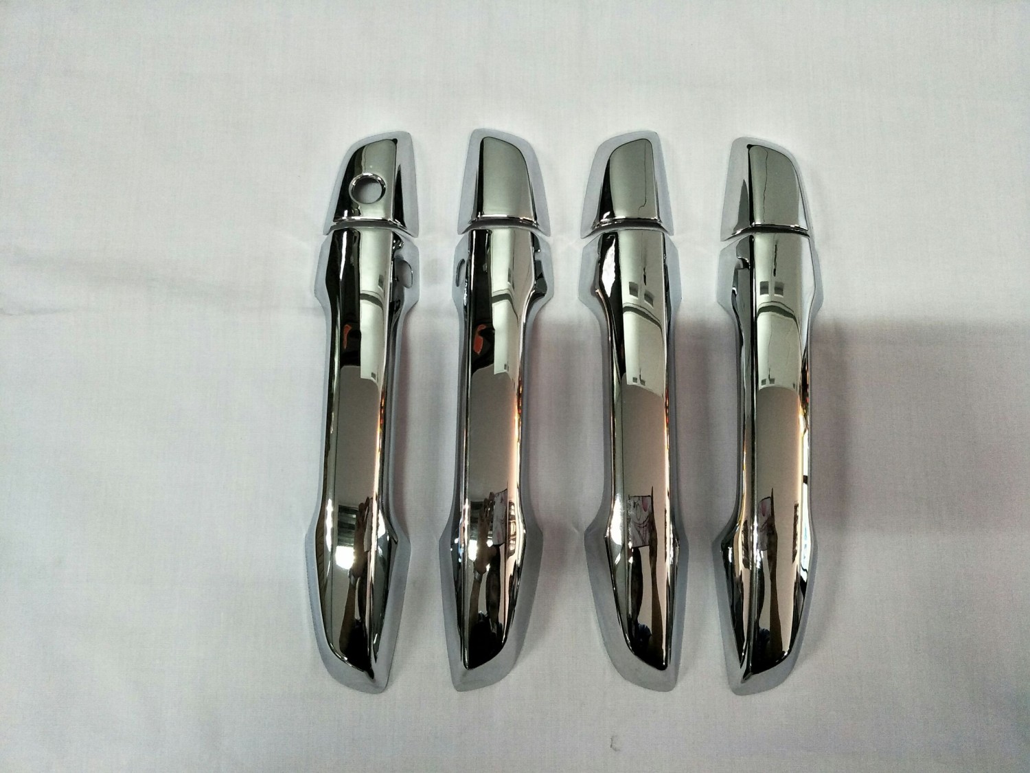 ครอบมือจับประตู