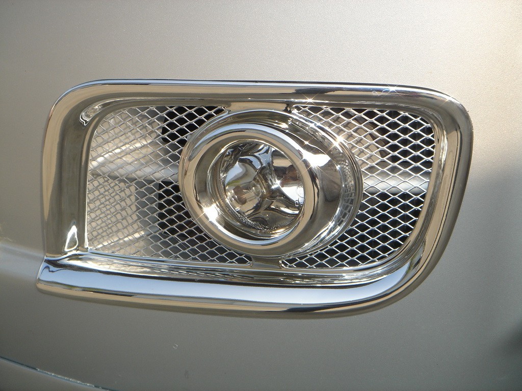 ครอบสปอตไลท์ (V.1) สำหรับปี 2005-2010