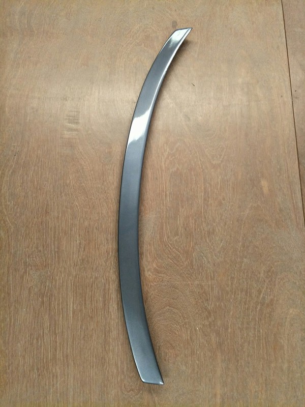 สปอยเลอร์หลัง (แบบแนบฝากระโปรง)